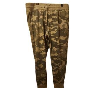 Danskin Sweatpants Women's XL Camouflage Fleece Soft NWOT